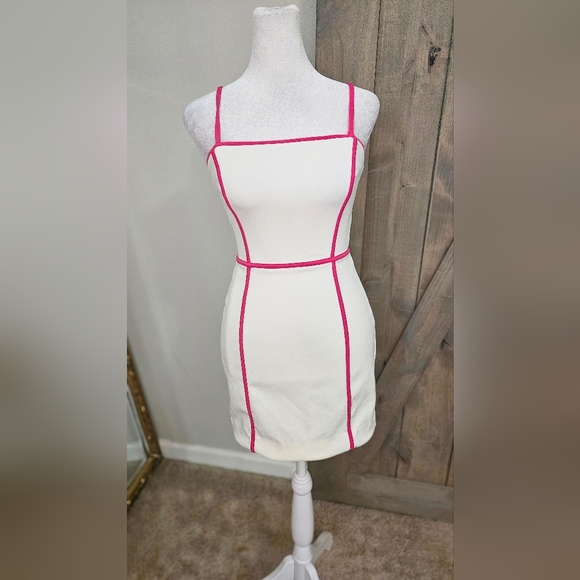 NBD Achillea Stretch Sleeveless/straples Mini in White/pink Contrast.Size XS NWT - Picture 12 of 14